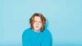 Lewis Capaldi sorprende al público con emotivo concierto a pesar de su Tourette