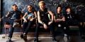 Sum 41 ponen fecha a ‘Heaven x Hell’ y lanzan ‘Rise Up’