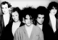 Escucha la nueva canción de The Cure “Alone”