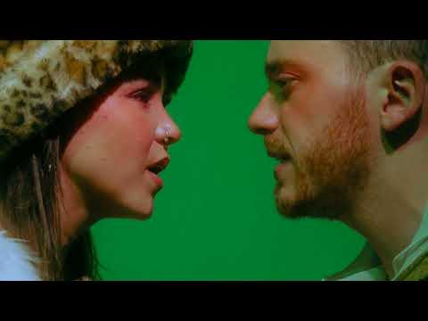 Pablo Trujillo estrena el año cargado de electro-pop junto a Soy Emilia