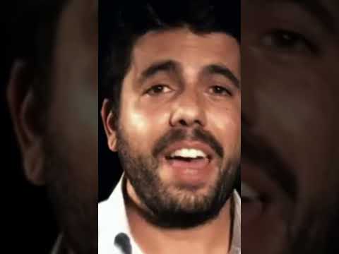 Carlos Mazón cantante