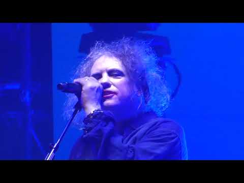 The Cure regresa con vinilo en vivo y música nueva