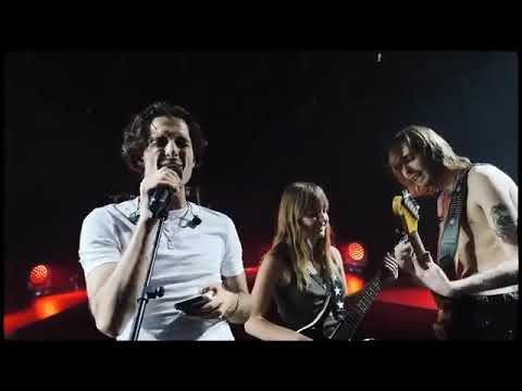 Måneskin versiona “La camisa negra” de Juanes