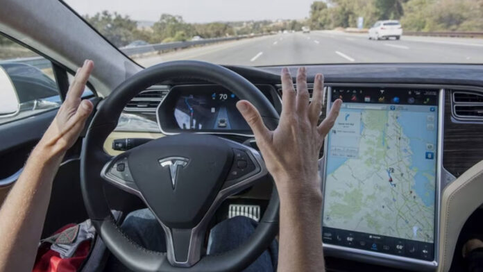 Tesla anuncia que retirara mas de 360.000 vehiculos por problemas de software