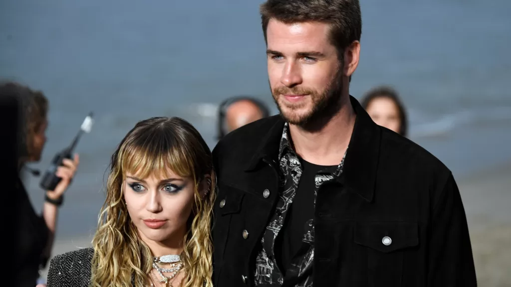 Liam Hemsworth demanda a Miley Cyrus por difamación