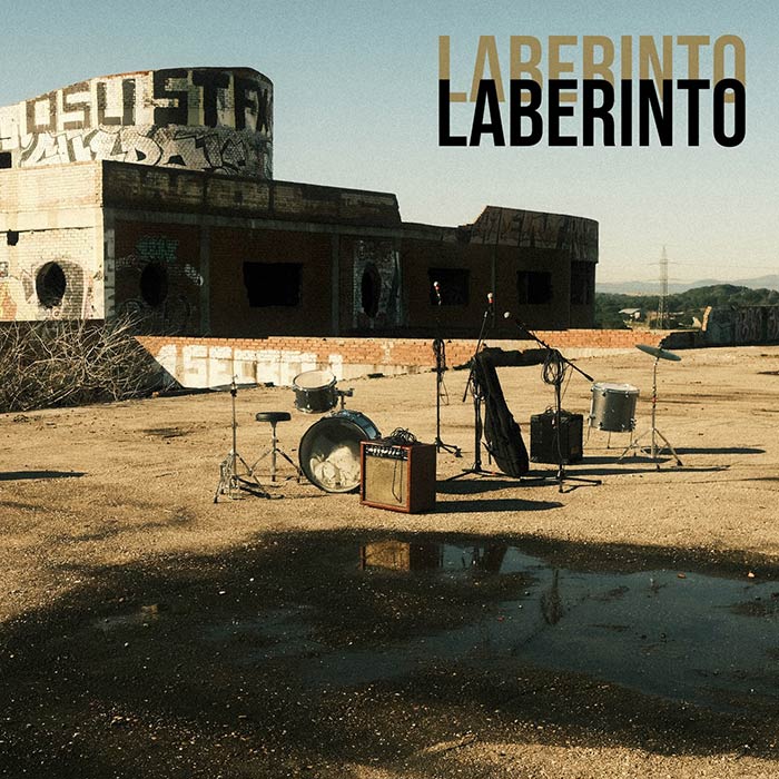 PROYECTO BALLENA presenta "LABERINTO"