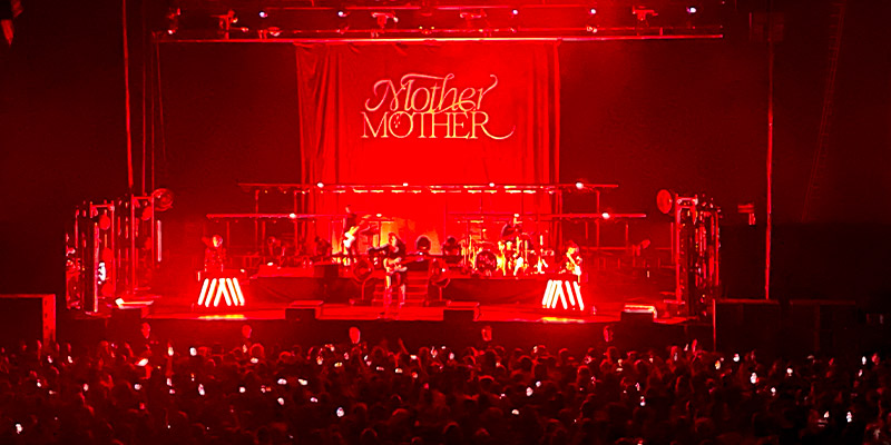 Mother Mother visitó Madrid