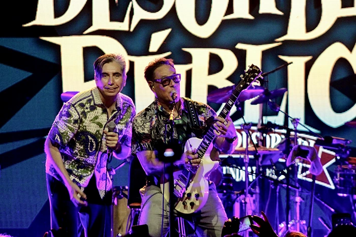 Danel y Horacio en vivo Reseña de Desorden Público en Madrid