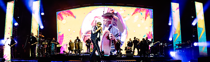 Juan Luis Guerra y los 4.40 en tarima juan luis guerra concierto madrid 2025