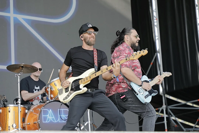 Bauer tocando en la tarima del Sonorama 2025 Sonorama Ribera 2025 Día 1