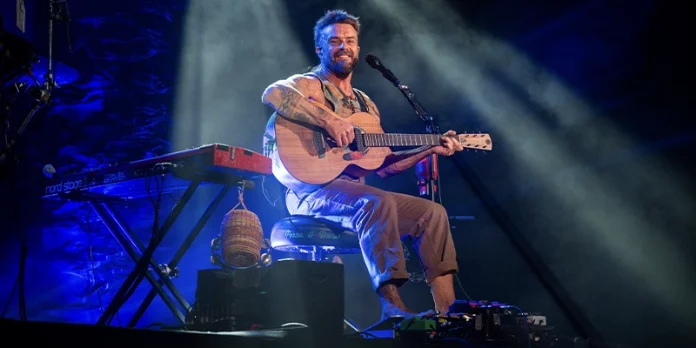 Xavier Rudd La Riviera