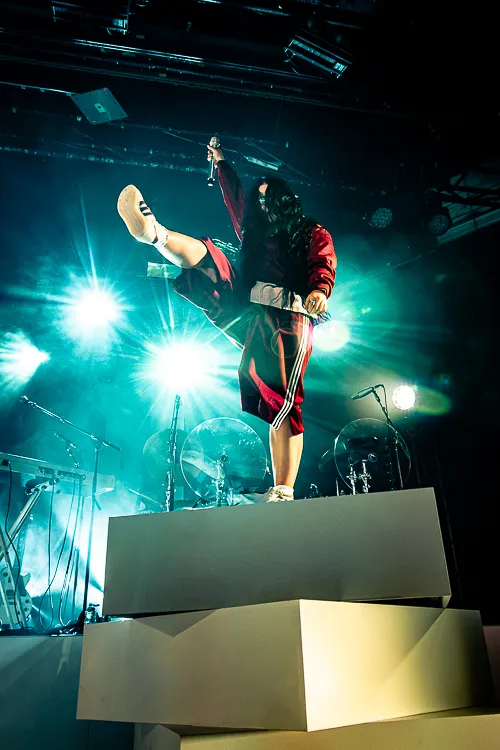 lauren spencer madrid escenario luces Lauren Spencer Smith en Madrid