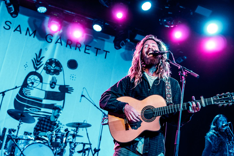 3SAM GARRET HENRIQUE PRATAS CABECERA 800PX Sam Garrett Madrid 2025