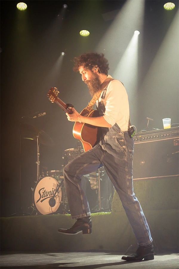 Angel Stanich reseña LA Riviera Ángel Stanich en La Riviera