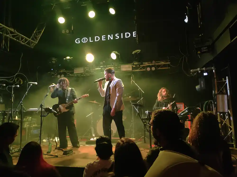 Golden Side Sala Nazca Tomates Fritos en Madrid