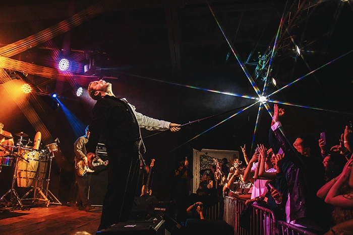 Amigos Invisibles en concierto en Caracas 2025 Tres noches en Caracas con Los Amigos Invisibles