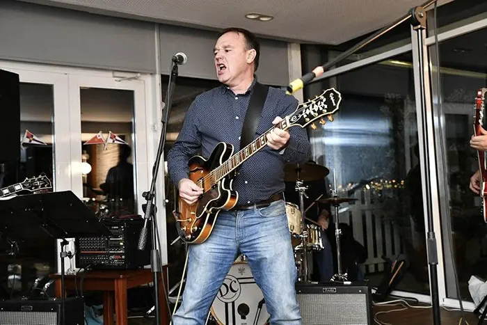 Jp y el Grupo Salvaje Appaloosa