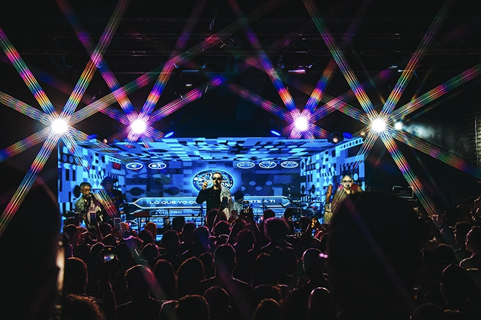 Los Amigos Invisibles Caracas Crónica 2025 Tres noches en Caracas con Los Amigos Invisibles