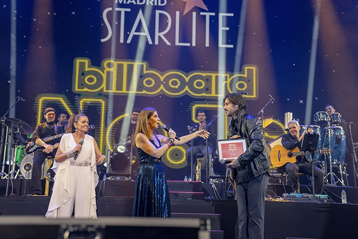 Reconocimiento a Melendi Billboard No. 1s en español en Madrid
