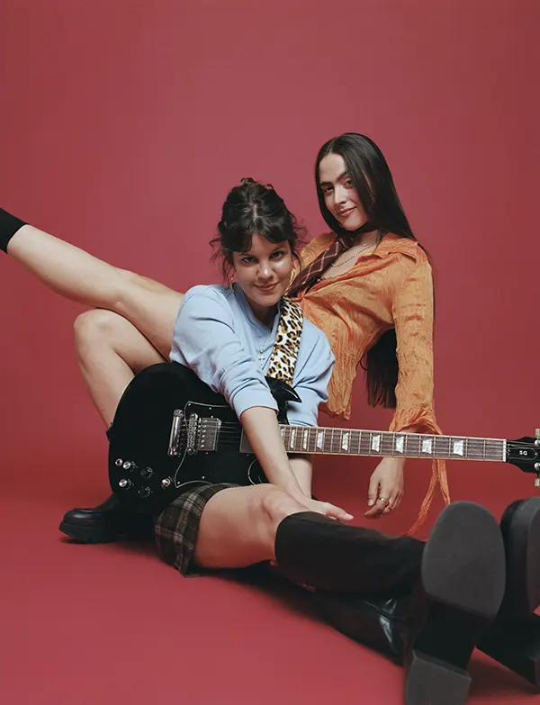 Hinds SON Estrella Galicia primeros artistas 2026