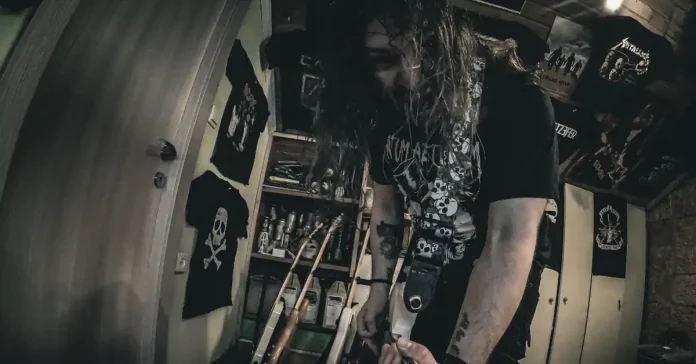 Illegal Mind nuevo sencillo 2025