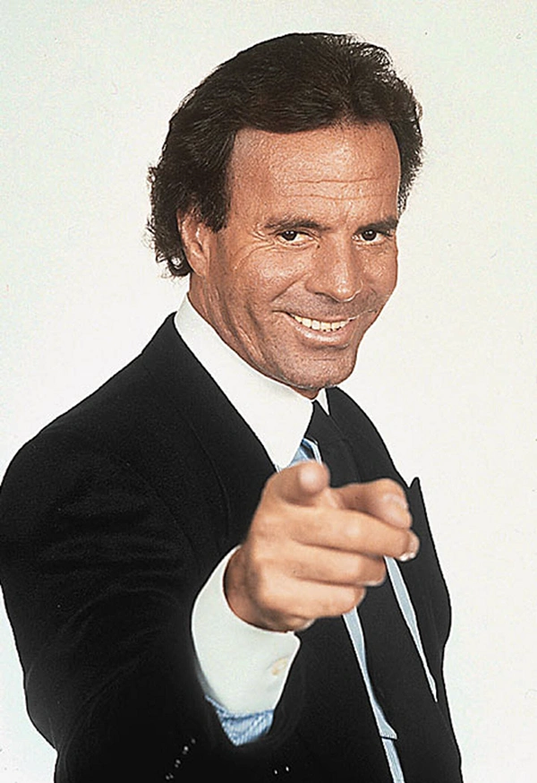 Julio Iglesias meme Escándalo Julio Iglesias 2026