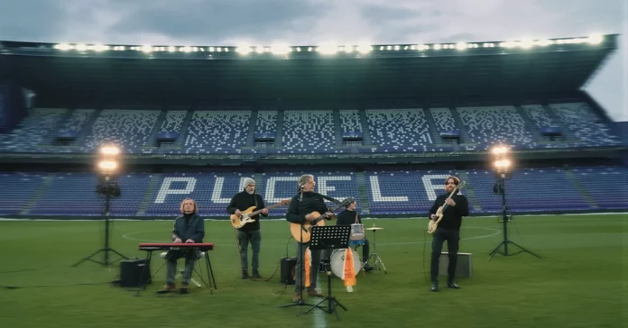 Red Moon Yard Pucela Te Quiero