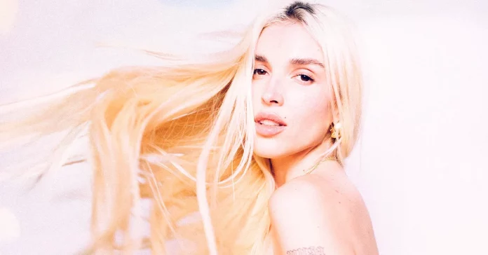 Elena Rose en la Riviera Madrid España 2026