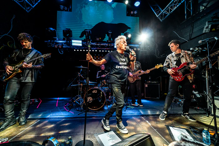 Virus en Madrid Sala Nazca