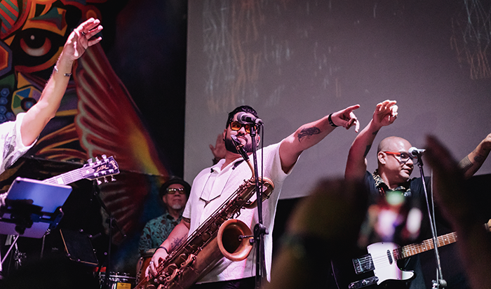 rese&ntilde;a Desorden P&uacute;blico Bogot&aacute; Salsa All Ska