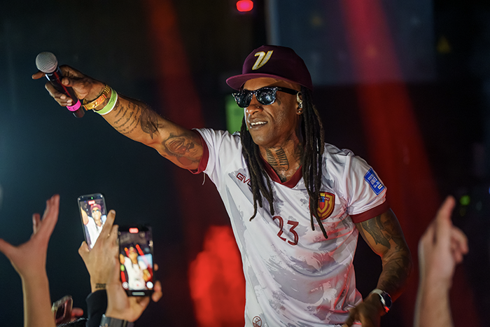 Apache y Reke Sala Cop&eacute;rnico Madrid