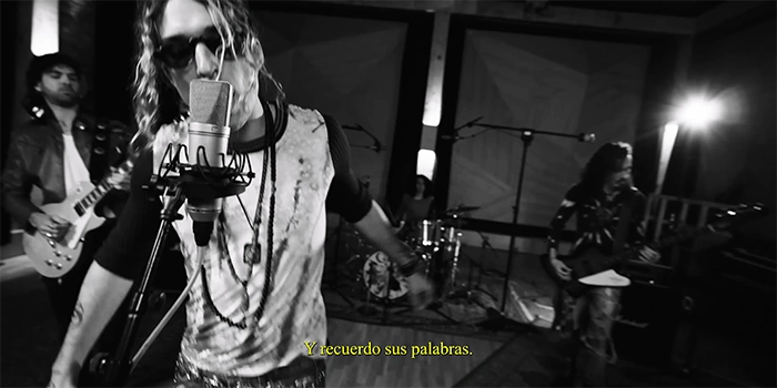 Ultraligera videoclip Cuando Todo Vaya Mal