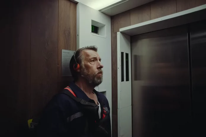 Foo Fighters Window (Official Video) 0 12 screenshot