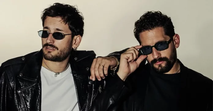 MAU y RICKY Las Flores 2026