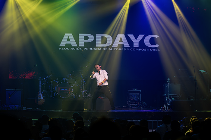 Miguel Tapia y Los Prisioneros en Lima