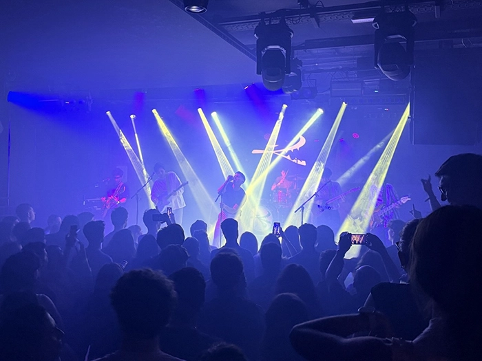 Cr&oacute;nica concierto Yacar&eacute; Sala Cop&eacute;rnico