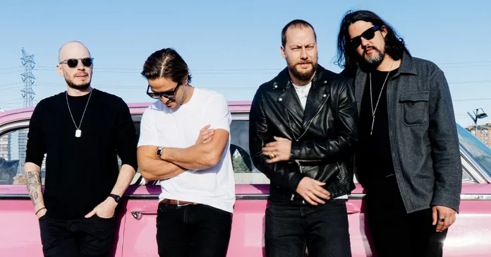 VINILOVERSUS nuevo álbum La Frontera