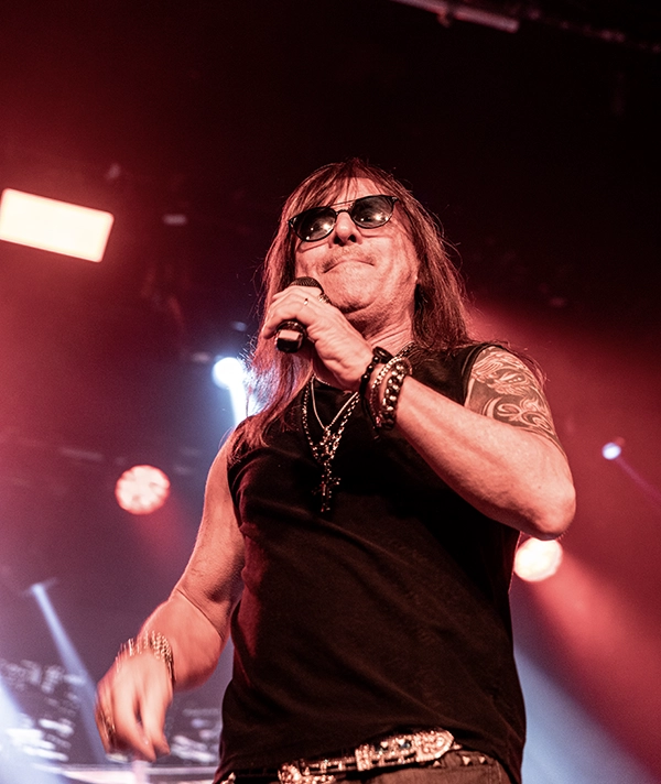 Adrián Barilari en Madrid Rata Blanca en Madrid