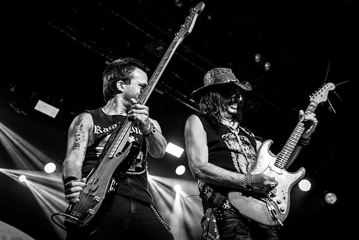 Bajista y Guitarrista de Rata Blanca Rata Blanca en Madrid
