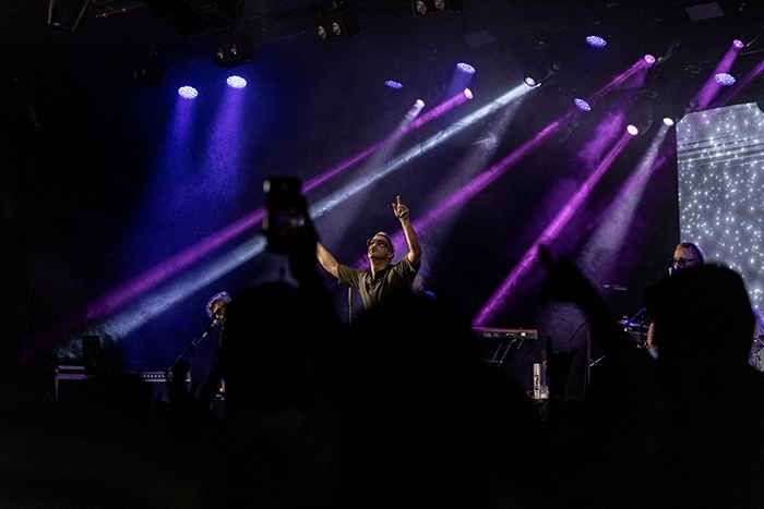 Los Amigos Invisibles en La Riviera Madrid
