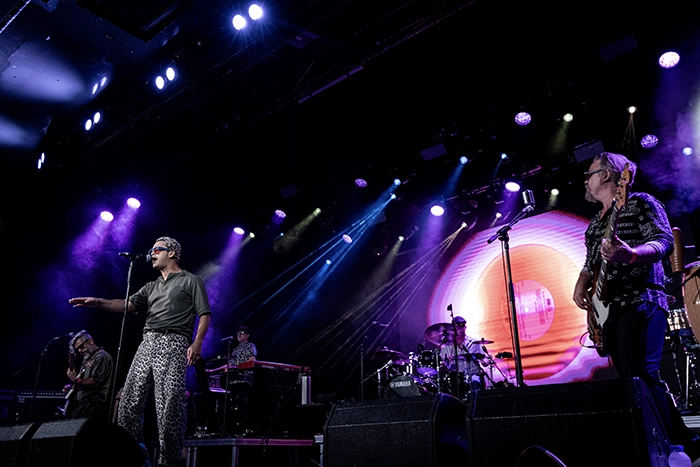 Los Amigos Invisibles en La Riviera Madrid