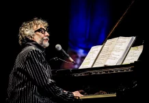 Fito Páez lleva su exorcismo musical al Teatro Real de Madrid Fito Paez (7) 9 11zon